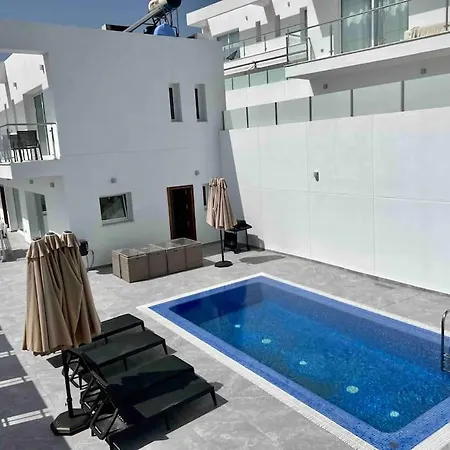 Siam, Great Views, Pool, Air Conditioner Villa Playa de las Americas (Tenerife)
