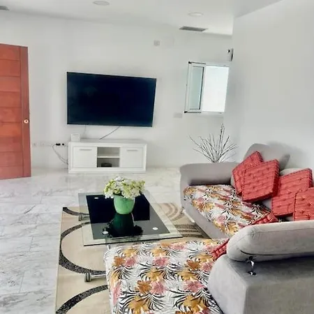 Villa Siam, Great Views, Pool, Air Conditioner Playa de las Americas (Tenerife)